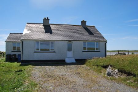 8 KNOCKLINE, ISLE OF NORTH UIST